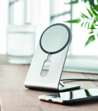 Logotrade promotional product image of: Portable magnetic charger 15W