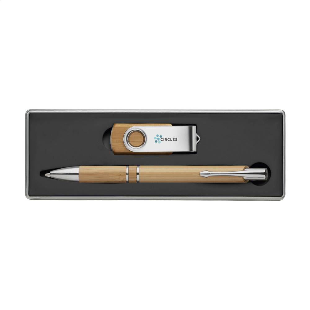 Logotrade promotional item image of: Bamboo Connect Giftset 8 GB