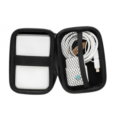 Logotrade ärikingituse foto: Surge RCS taaskasutatud PET 20W tüüpi C 3 tk laadimiskomplekt