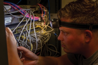 Logo trade ärikingi pilt: COB ja LED esituli