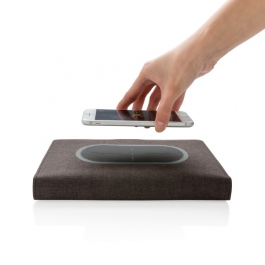 Logotrade meene foto: Air 5W juhtmevaba laadimisega sülearvuti kate A5