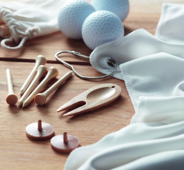 Logotrade firmakingituse foto: Golfitarvikute komplekt kotis