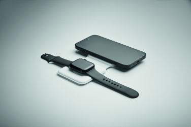 Logotrade ärikingi foto: FLIP 2-ühes kokkupandav laadija 15W