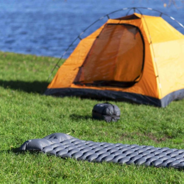 Logotrade mainoslahja tuotekuva: Ilmatäytteinen matto SAJAMA Schwarzwolf