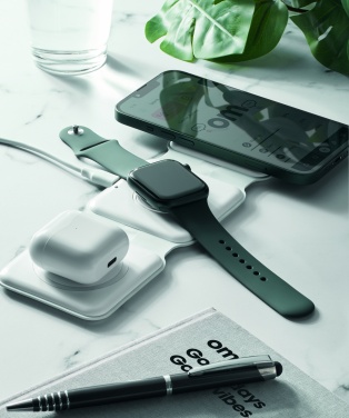 Лого трейд pекламные cувениры фото: Зарядная станция