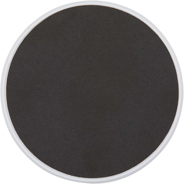 Logotrade profilreklam bild: Alcor vikbart magnetiskt telefonställ av återvunnen plast med detaljer i bambu